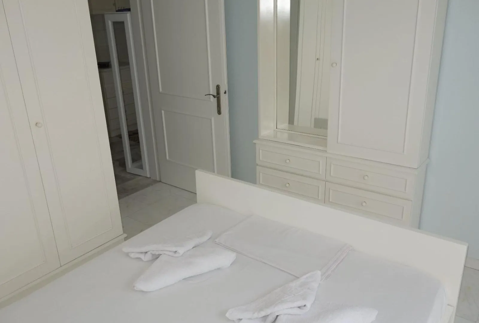 Velvet Apartment Pefkochori 0*,